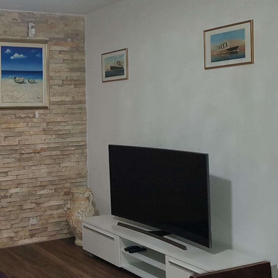 Center Free Parking Apartment *