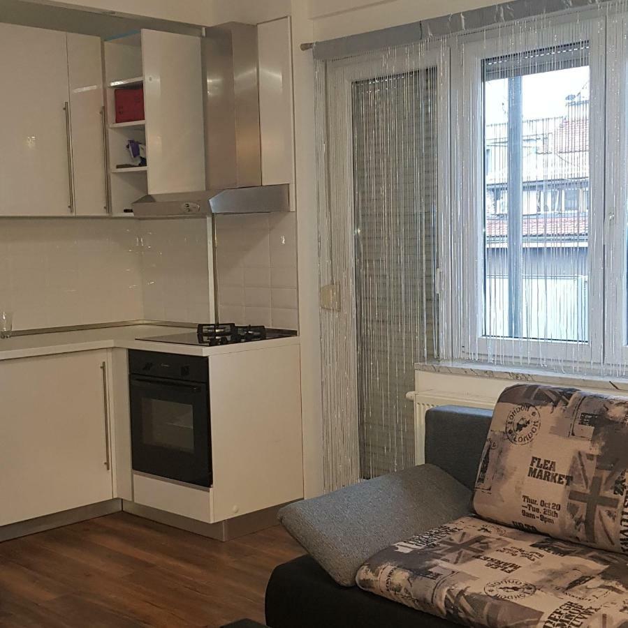 Center Free Parking Apartment